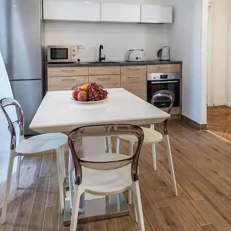 Daire Two Bedroom Government *